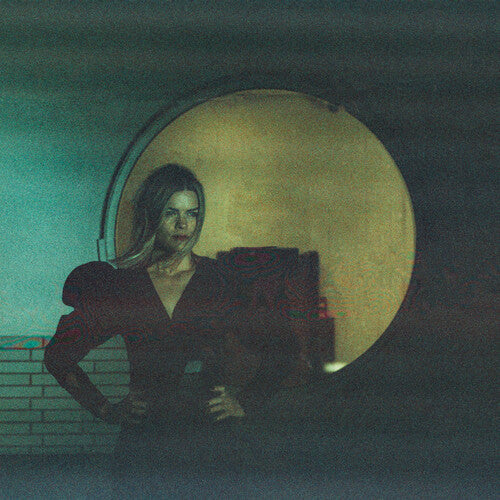 Behind the Wall ( Vinyl ) { Vinyl }