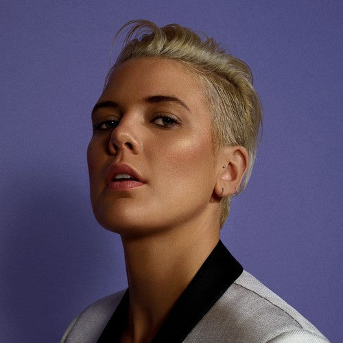 Betty ( Vinyl ) { Vinyl }